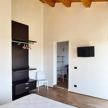 Villalba 3* Camerano